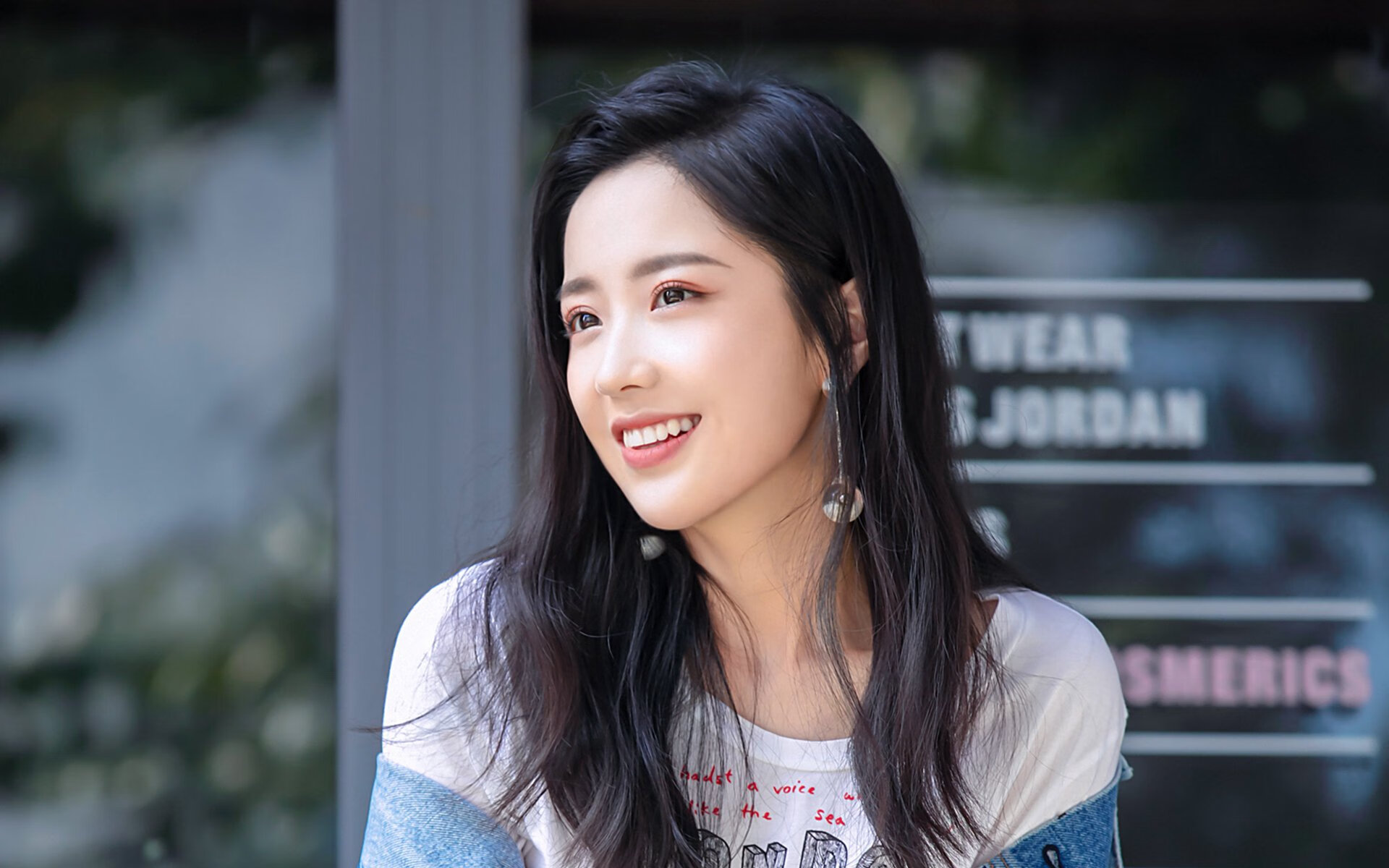 亚洲杯中国女足逆袭 球员表现惊艳全场,中国女足亚军成员