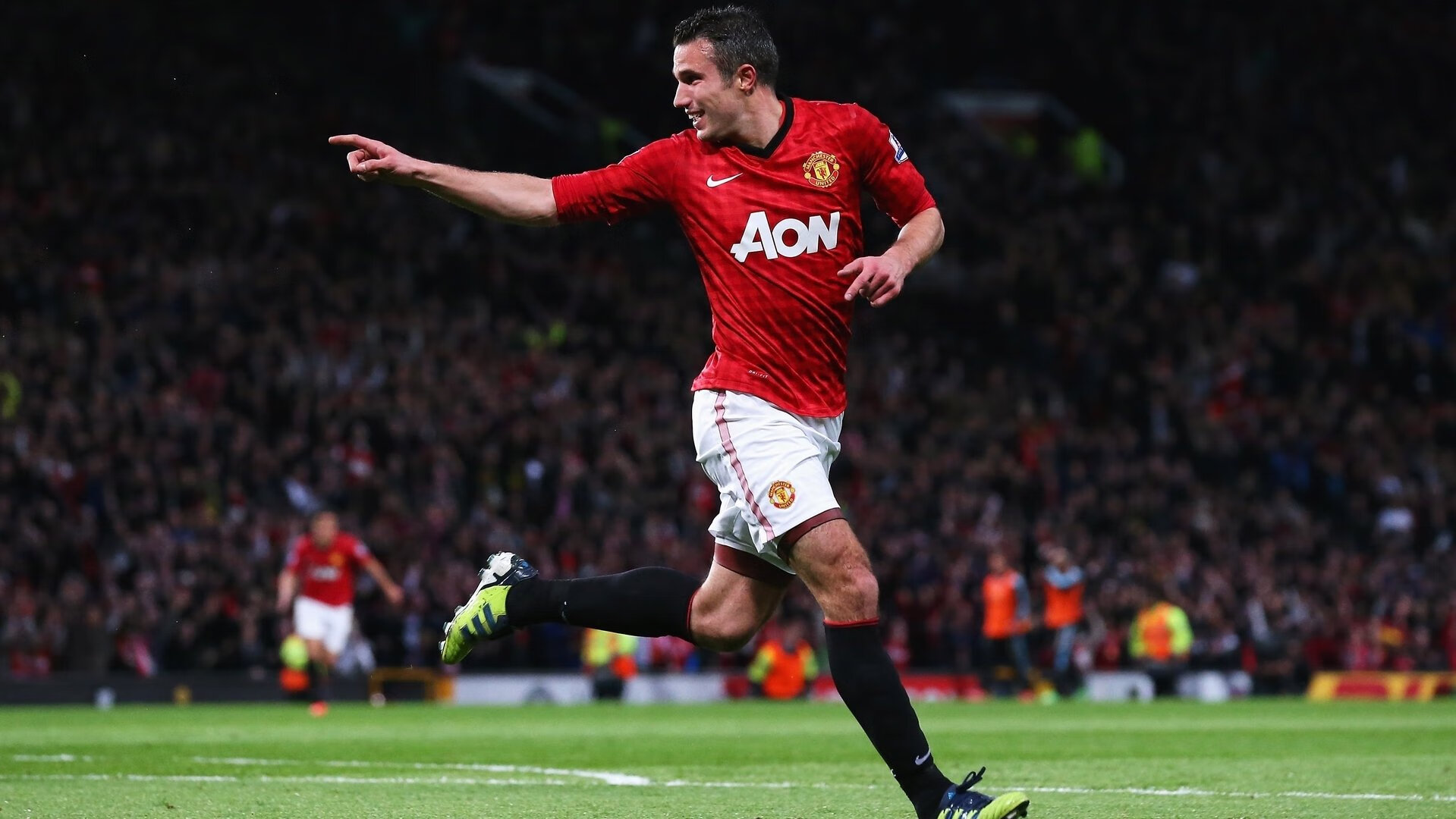 中后卫出球精度是否决定防反转攻效率，中后卫如何防守